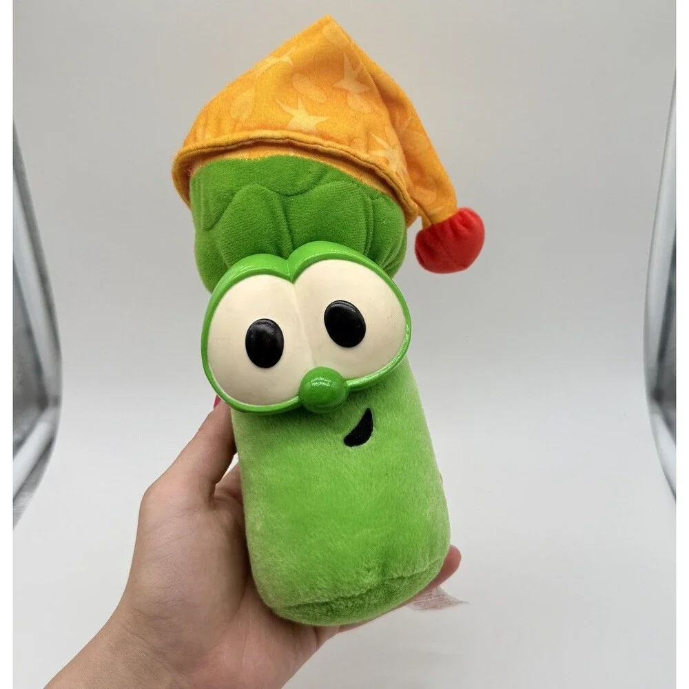 Fisher Price Veggie Tales Junior Asparagus Plush Electronic Toy Sounds and Light